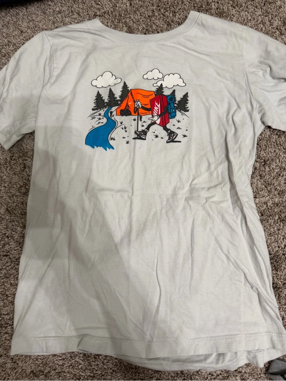 Nike Lot - Nike Hoodies + 5 Tshirts YL
